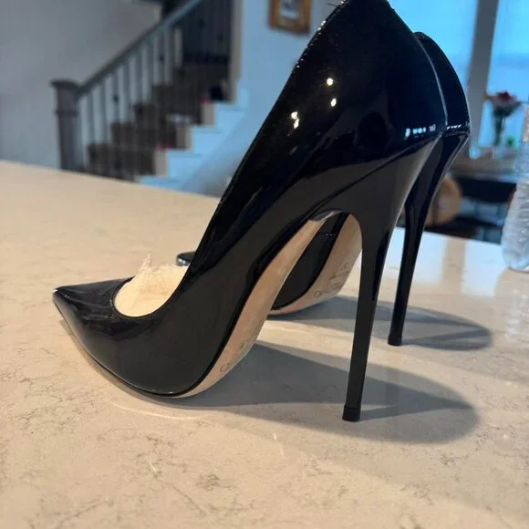Stunning patent leather jimmy choo 37 - Picture 4 of 4